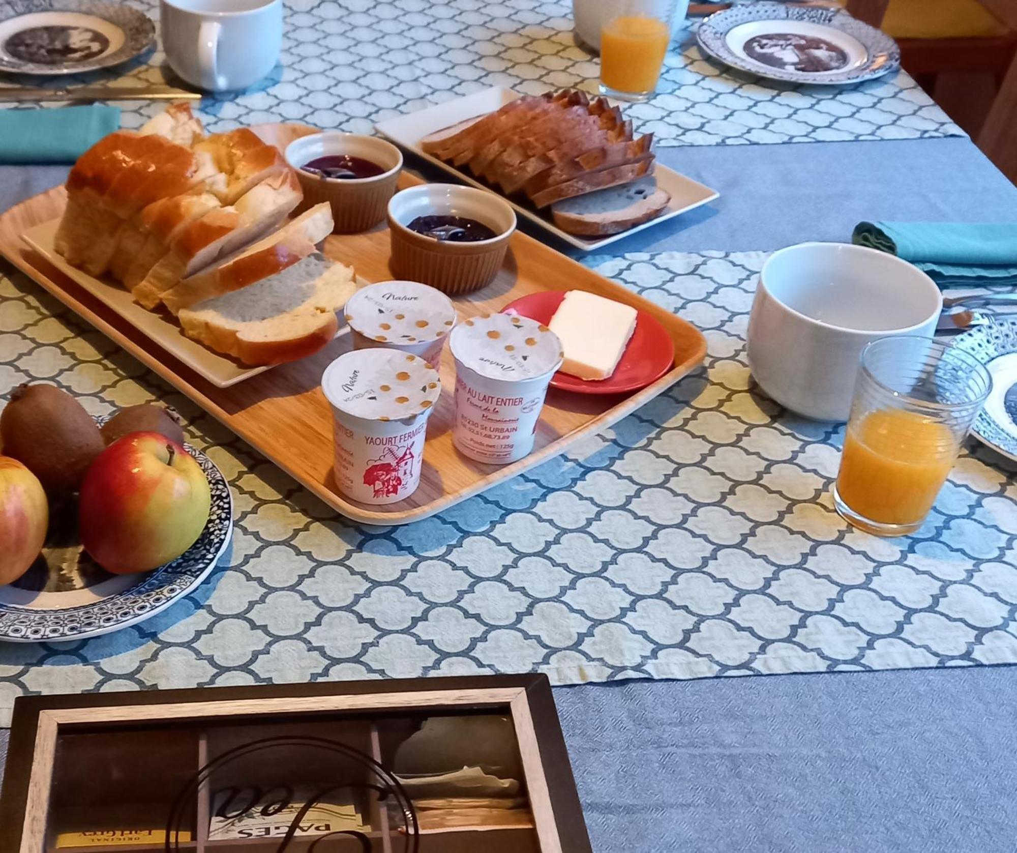 La Gisiere, Chambres D'Hotes 샬랑 외부 사진